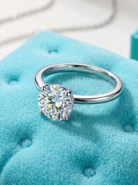 JZ60 Size 6  solitaire Moissanite  ring